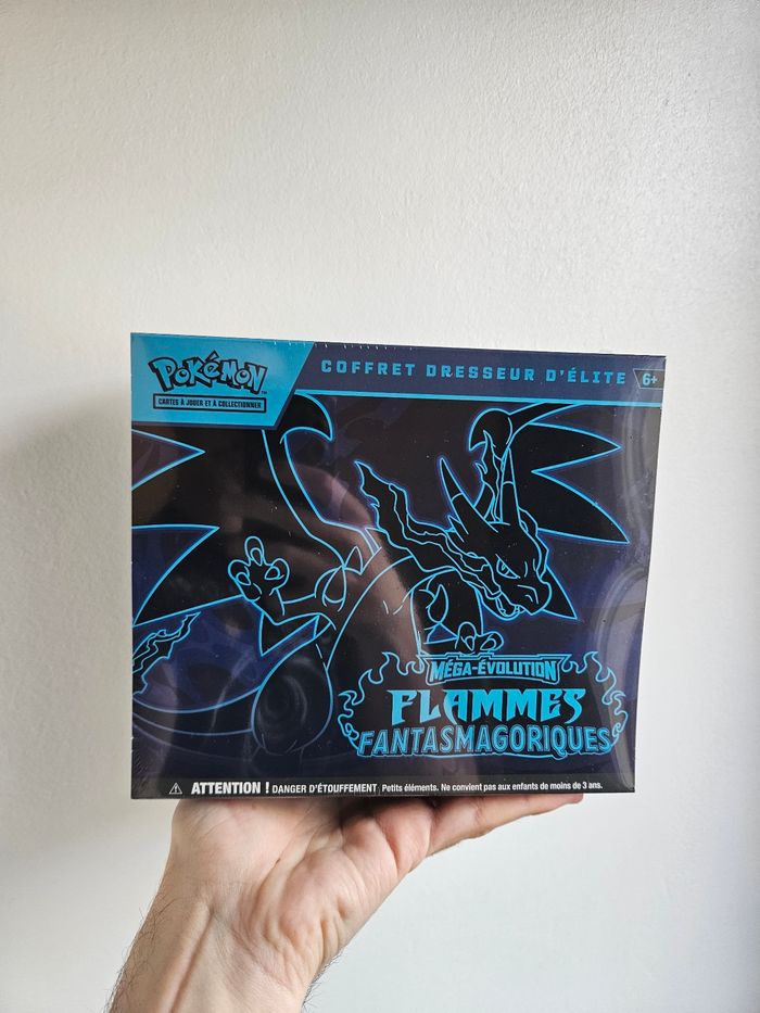 ETB Pokemon ME02 Méga Évolution Flammes Fantasmagoriques - Mega Dracaufeu | Coffret Dresseur d'Elite