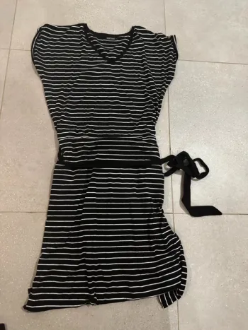 Robe noir et blanc In Extenso, taille L, très bon état, 120cm de longueur