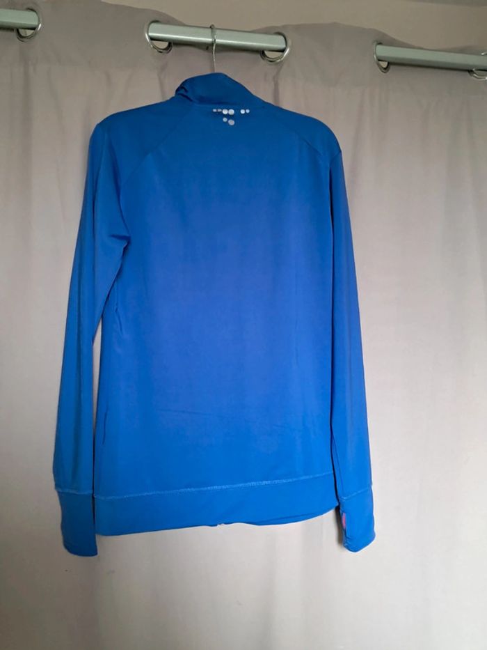 Lot haut de sport - photo numéro 6