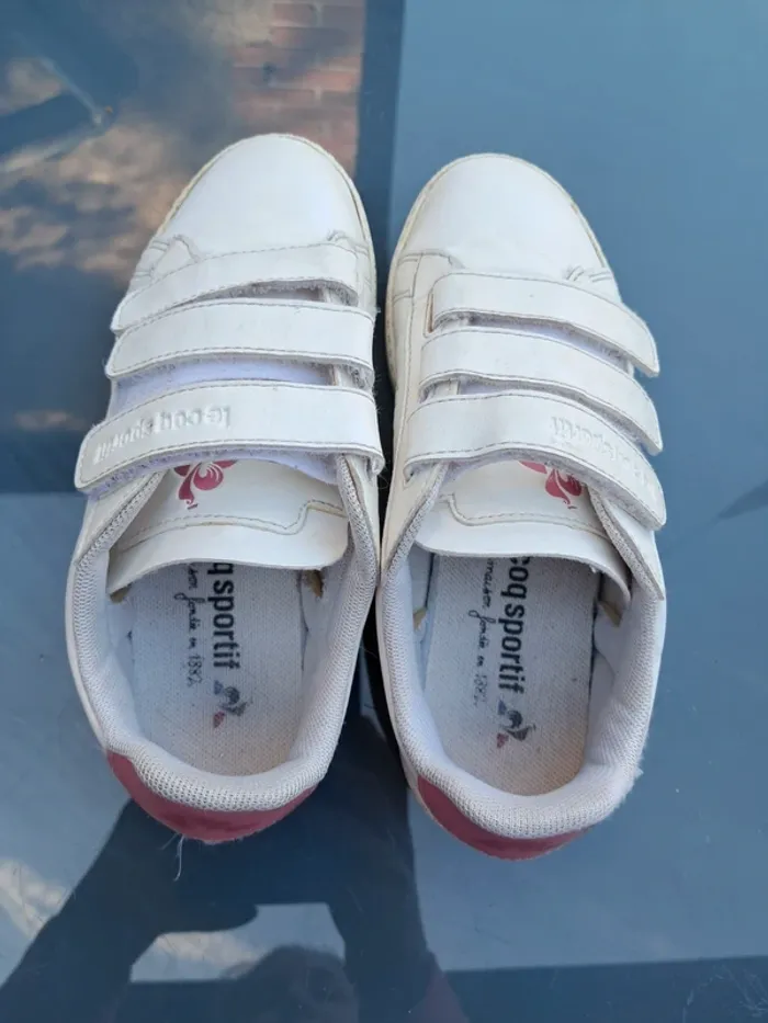 Jolies baskets 👟 cuir souple, sneakers blanches et logo arrière rose, scratch - T31 - Le coq sportif - photo numéro 3