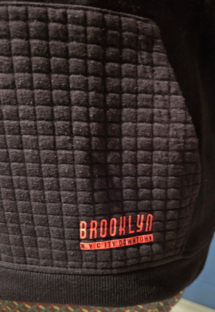 Sweat in extenso taille 14 ans - photo numéro 2