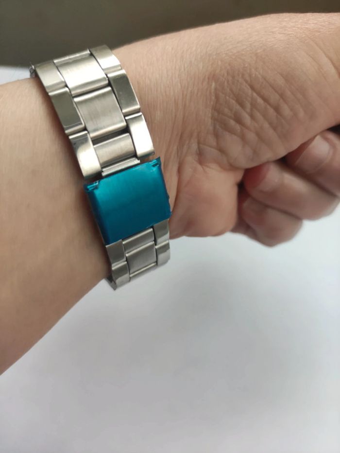 Montre à quartz - photo numéro 2