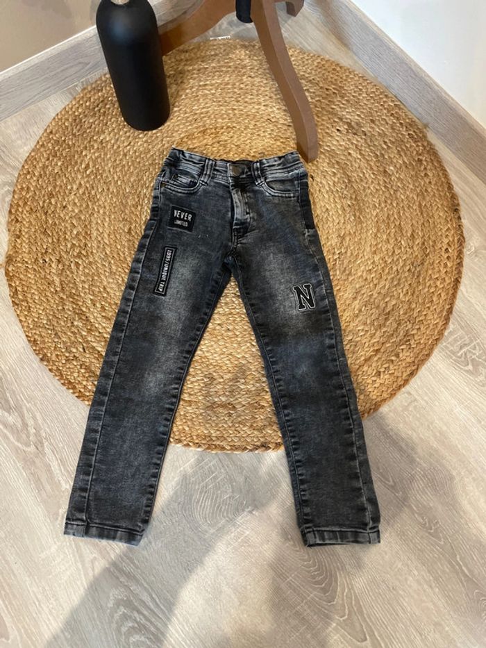 Jeans garcon 5 ans - photo numéro 2