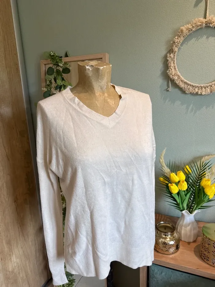 Pull fin col V femme