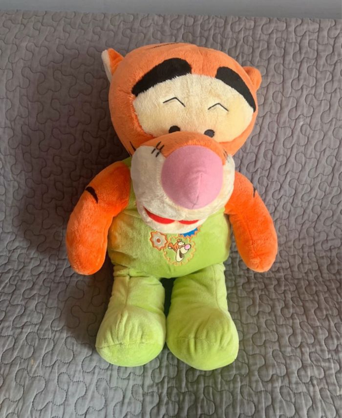 Lot peluche Winnie l’ourson - photo numéro 2