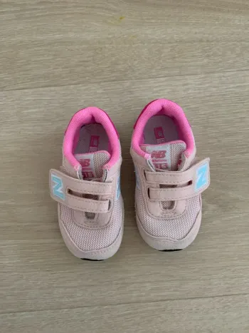 Baskets New balance 21