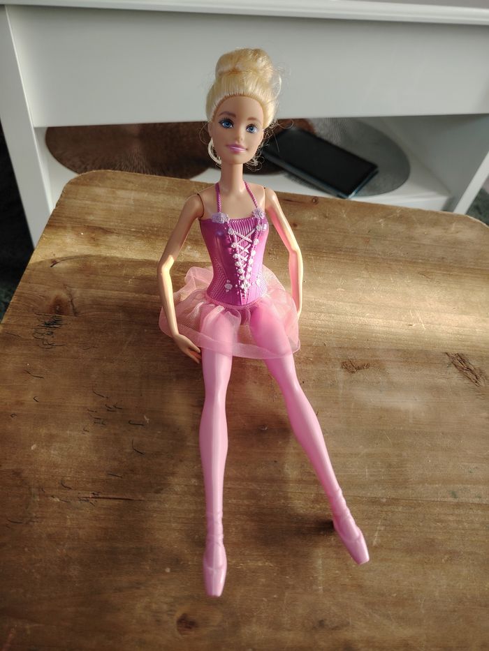 Lot barbie - photo numéro 2