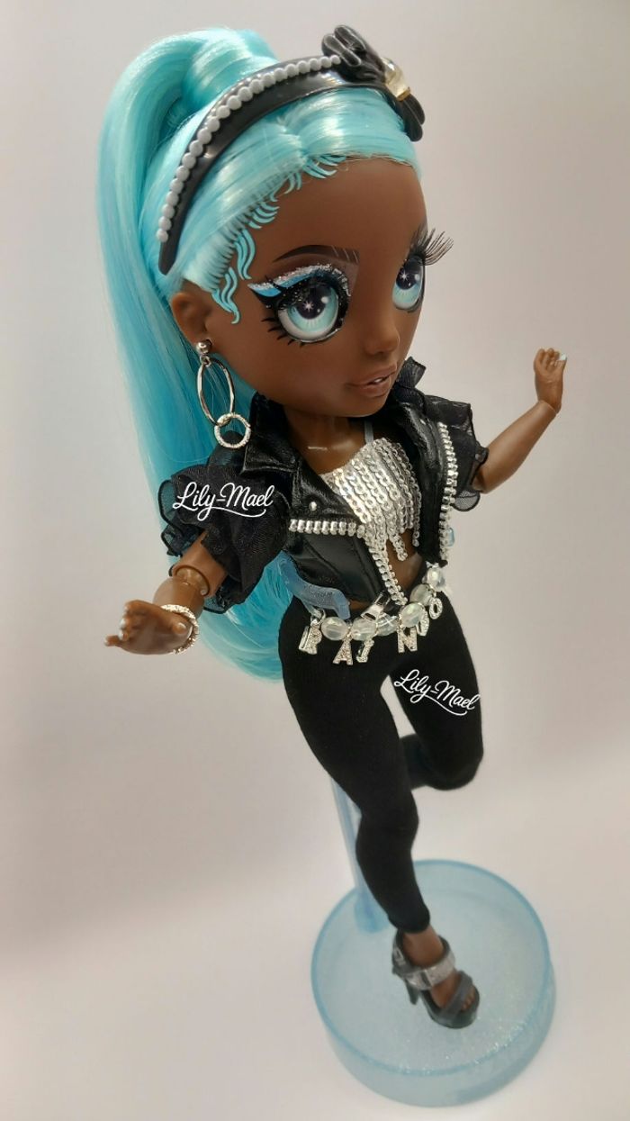 Poupée rainbow high Robin Sterling slumber party et custom - photo numéro 9