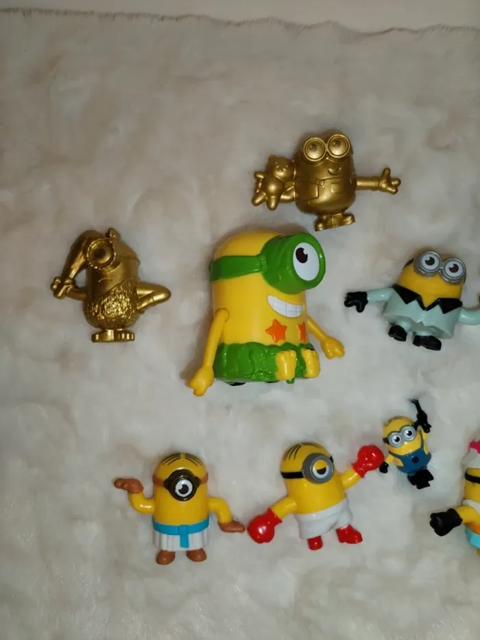 Lot figurines Les Minions x13 - photo numéro 2
