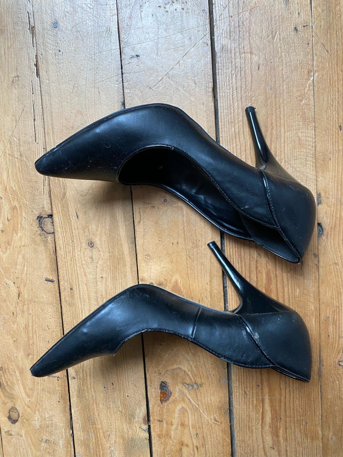 Escarpins noir talons aiguilles 38 Mosquitos - photo numéro 3