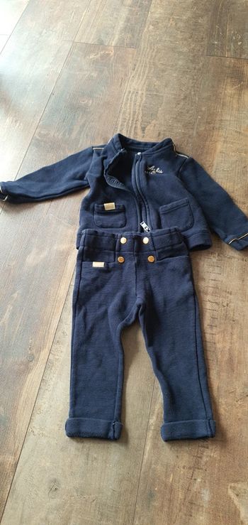 Ensemble lulu castagnettes 24 mois en très bon état