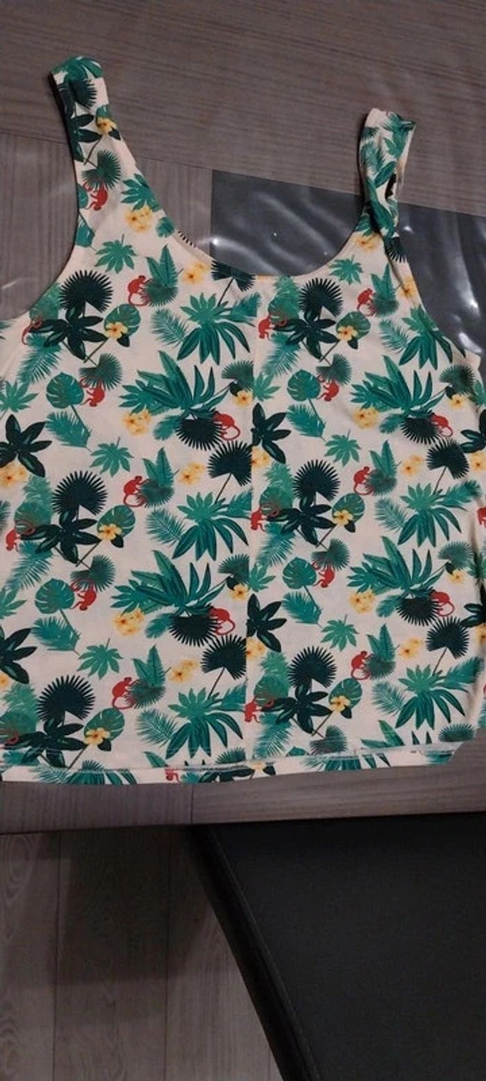 Joli débardeur Camaïeu taille 44 - photo numéro 6