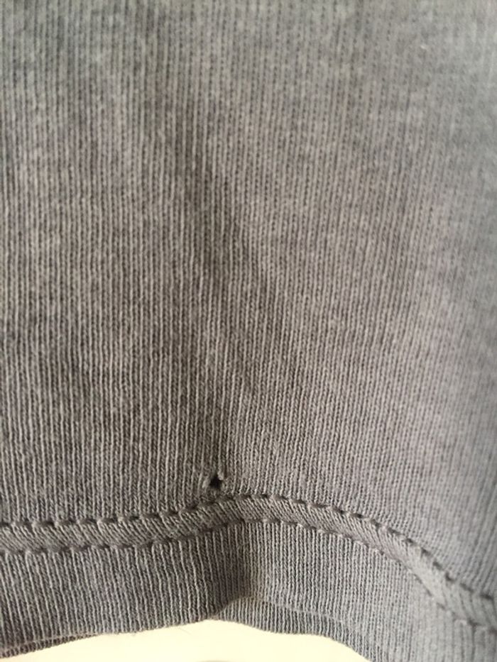 Pull gris Benetton Taille M - photo numéro 2