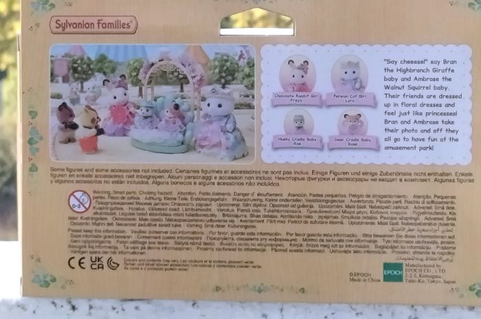 Les princesses en robe à fleurs - photo numéro 3