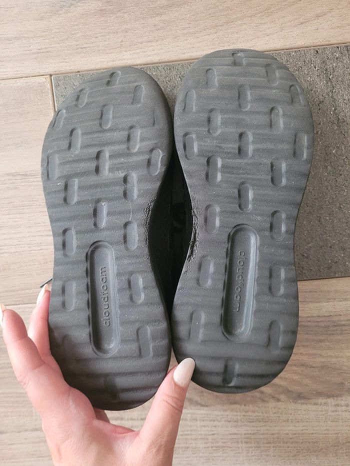 Baskets Adidas 40 noires - photo numéro 4