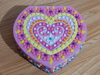 Boite coeur décorée