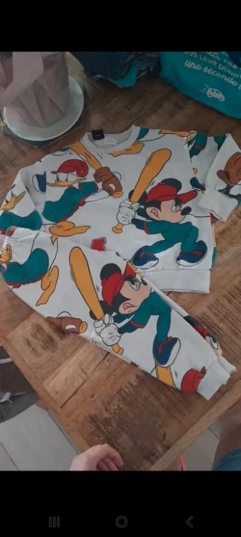 Ensemble zara 3 4 ans disney
