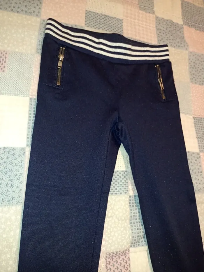 Pantalon marine 4 ans - photo numéro 2
