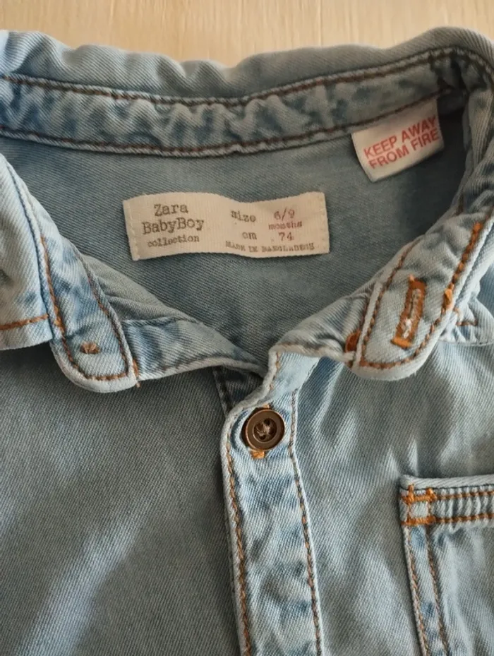 Chemise en jean manches longues bébé 9 mois – Zara 👕 - photo numéro 2