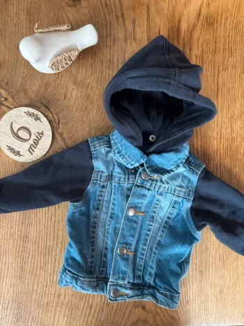 Veste en jean capuche amovible