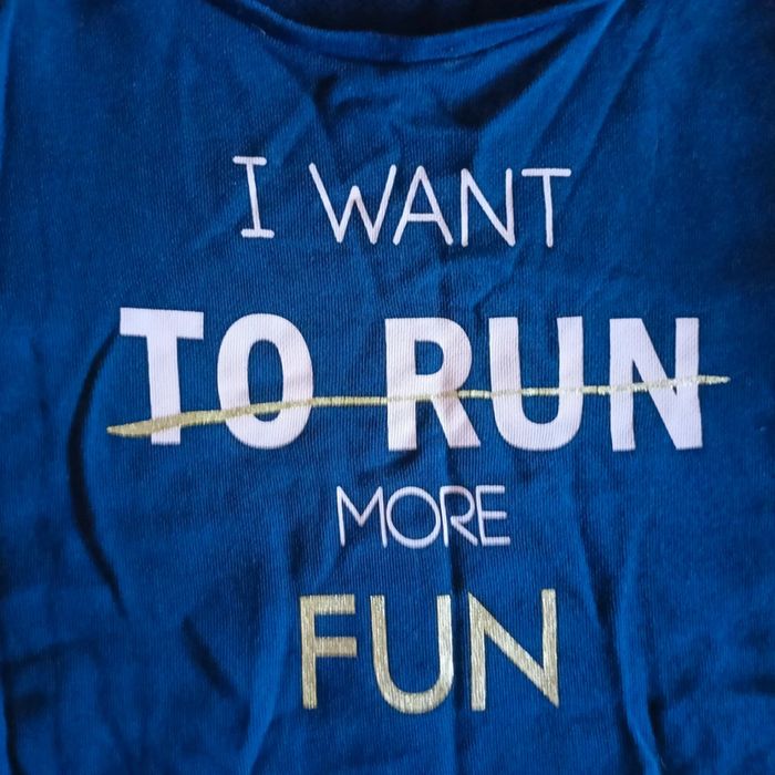 Sweat Kiabi 10 ans - photo numéro 2