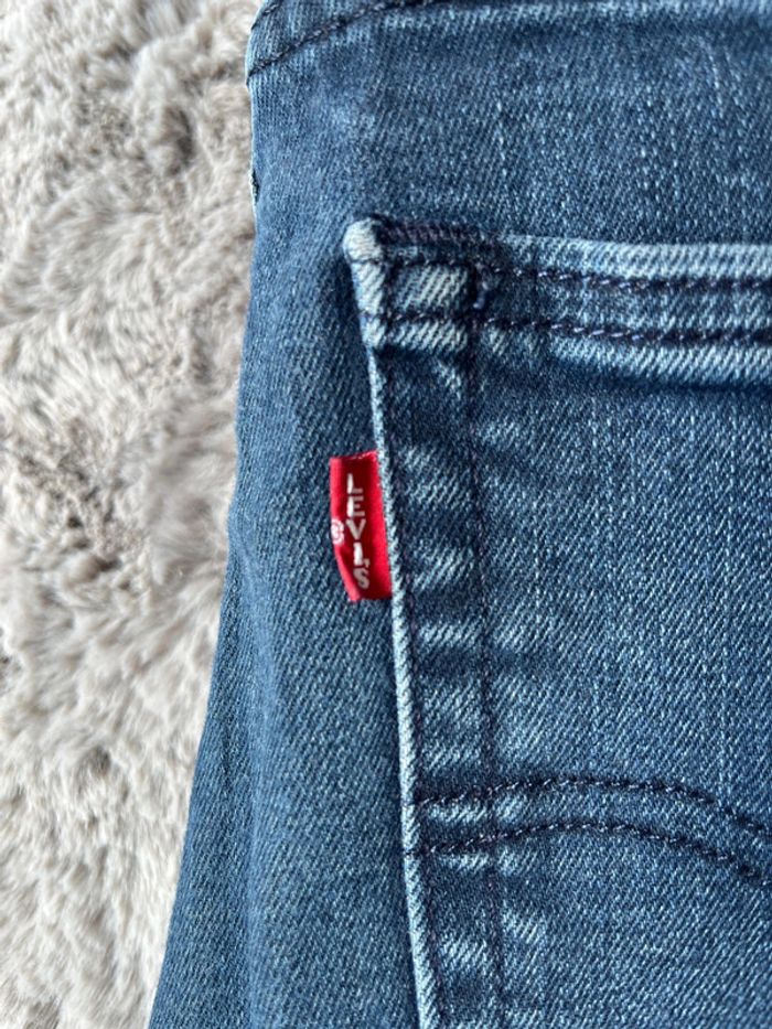 Jeans Lévis 510 coupe skinny W30 L34 - photo numéro 2