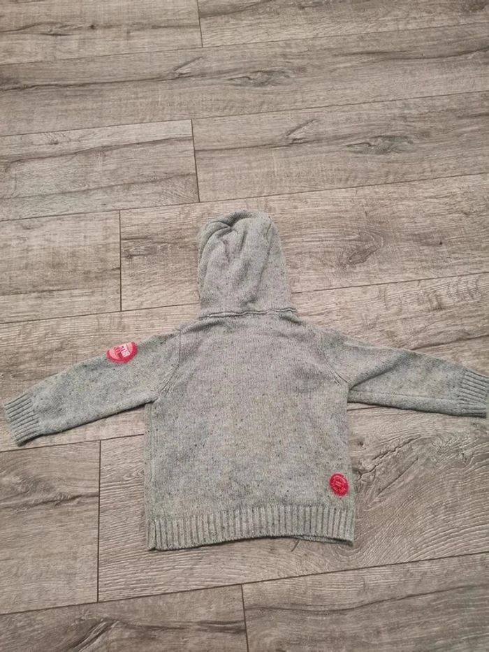Lot de 2 gilets 6 mois - photo numéro 2