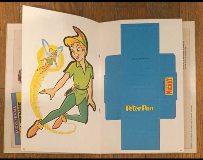 Ancien journal de mickey avec cadeau Disney star Peter pan N°1761 - 1986 vintage