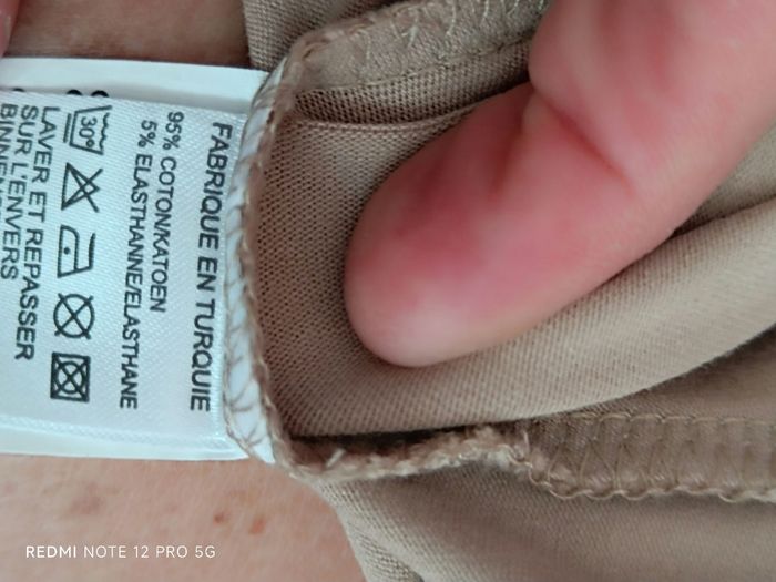 Tee-shirt beige " Armand Thiery" T.3 (40) - photo numéro 10