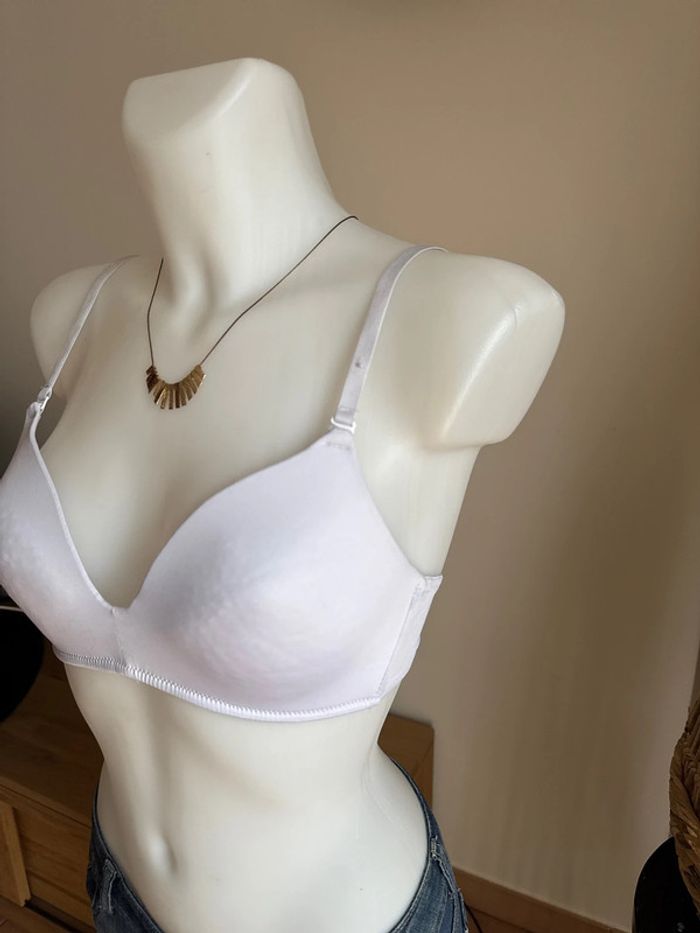 Soutien gorge blanc bretelles amovibles - photo numéro 3
