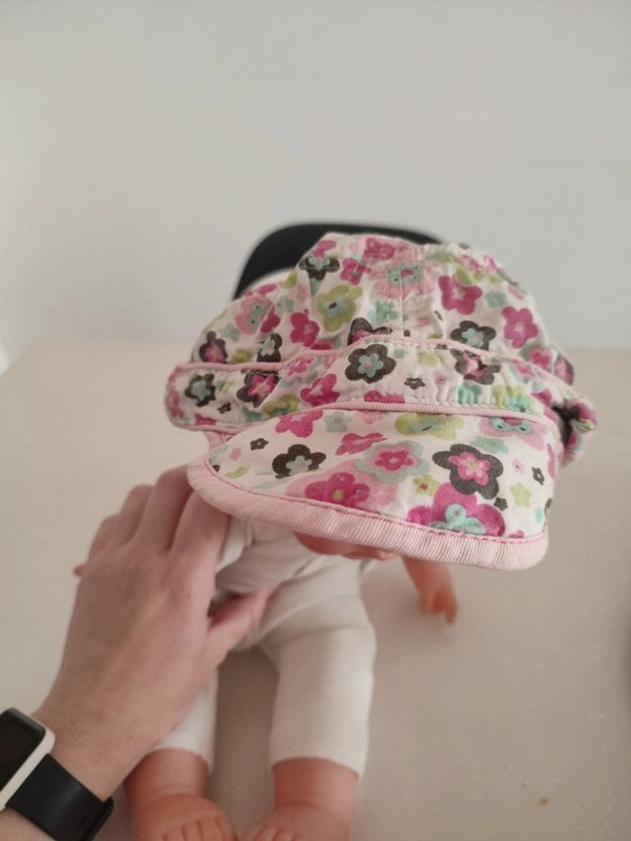 Casquette bébé  fleurs - photo numéro 3