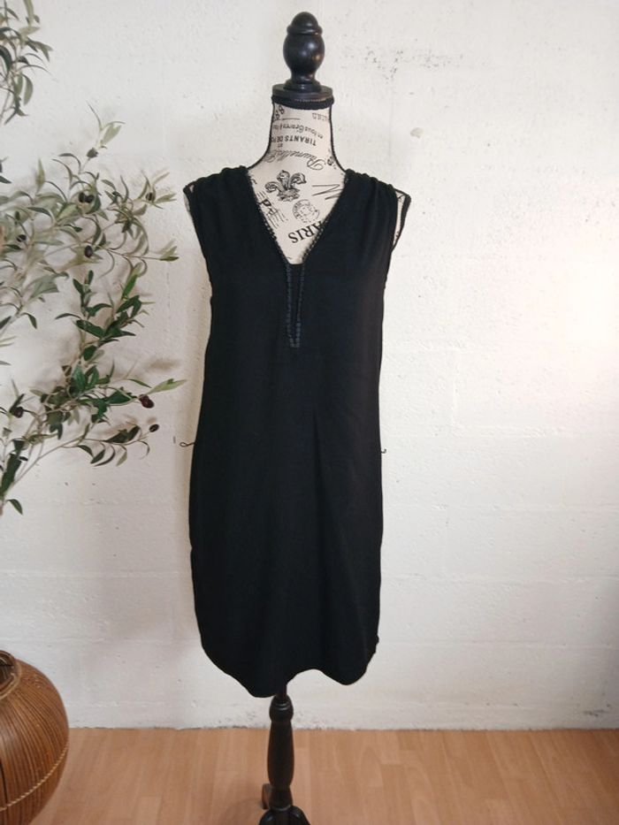 🖤 Petite robe noire Camaïeu – Taille 36 estimée – Bon état - photo numéro 2