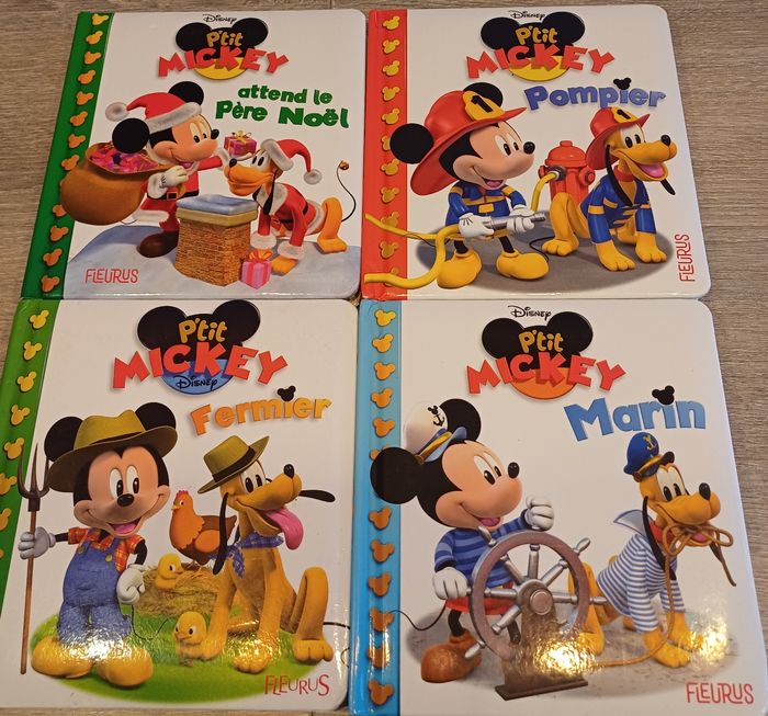 Lot de 4 livres Disney Mickey