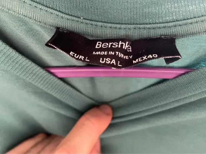 T-Shirt manches courtes Bershka vert - photo numéro 3