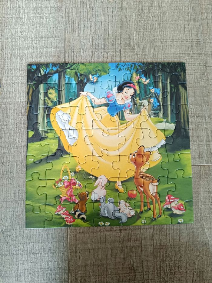 Lot 3 puzzles princesses disney 49 pièces - photo numéro 2