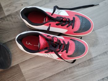 Chaussures Kappa en très bon état 