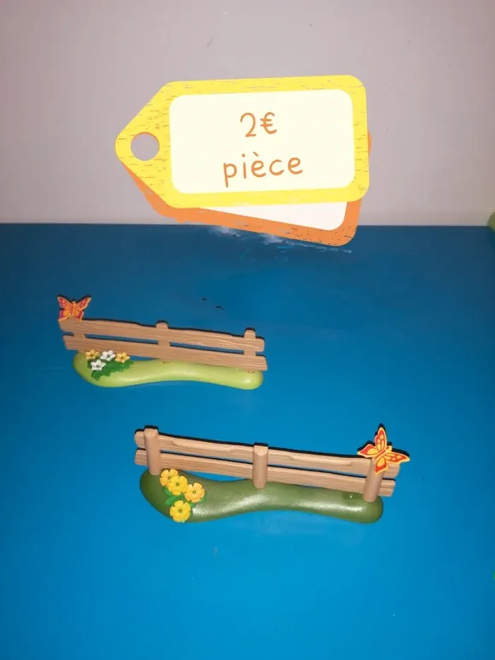 Thème* animaux & végétation / barrière - papillon