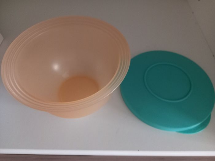 Bol flash Tupperware vert et orange - photo numéro 3