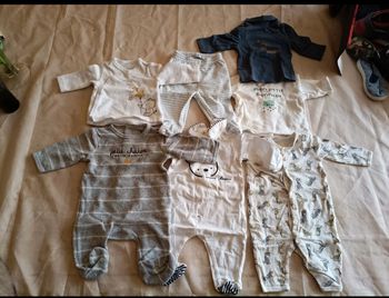 Lot vêtements garçon 