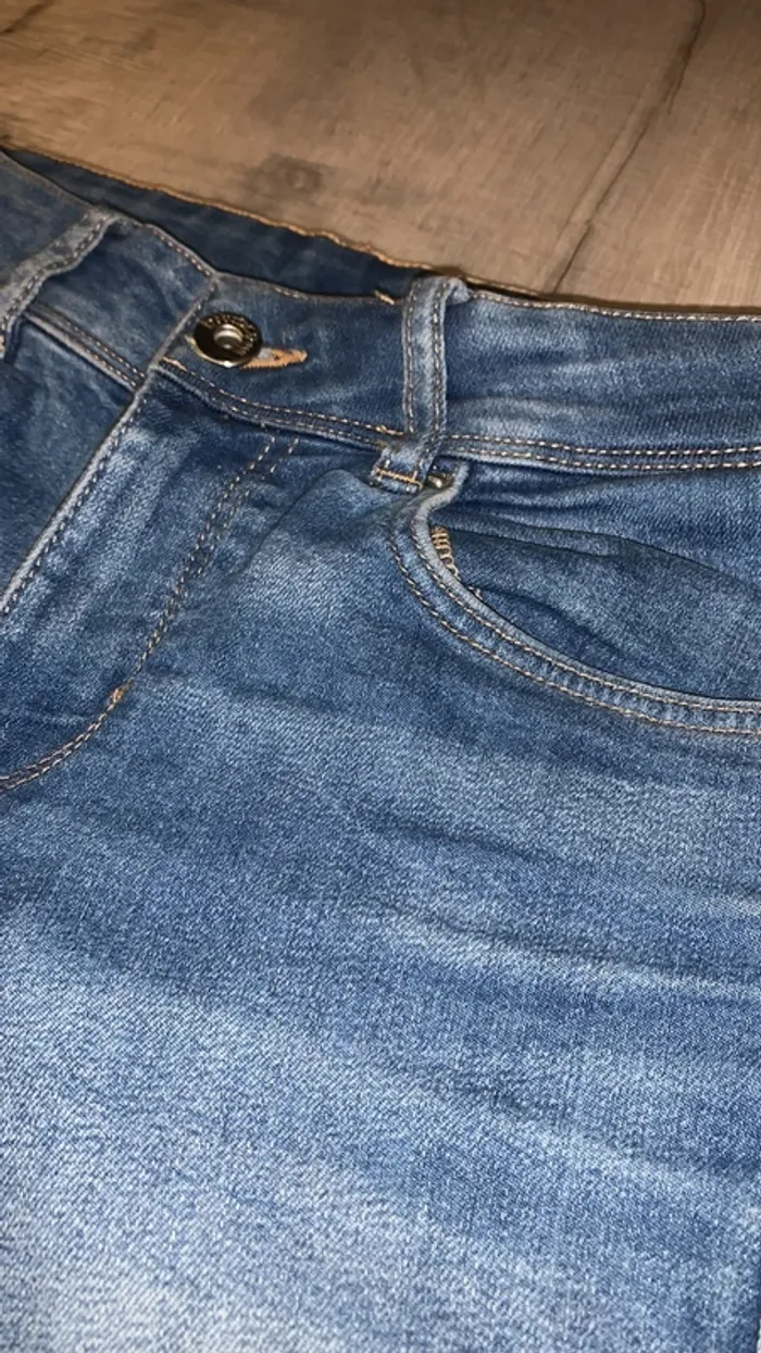 Jeans - photo numéro 2