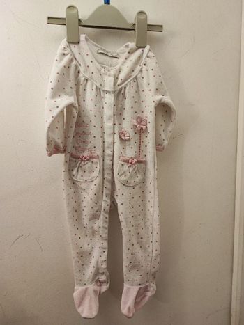 Dors bien bébé fille