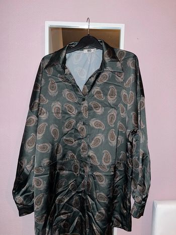 Chemise verte - jamais porté / neuve