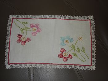 Joli petit Napperon rectangulaire