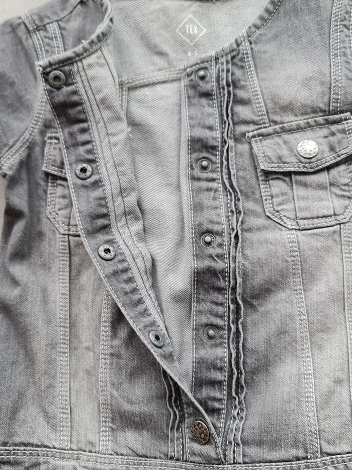 Robe en jean 4-5 ans - photo numéro 4