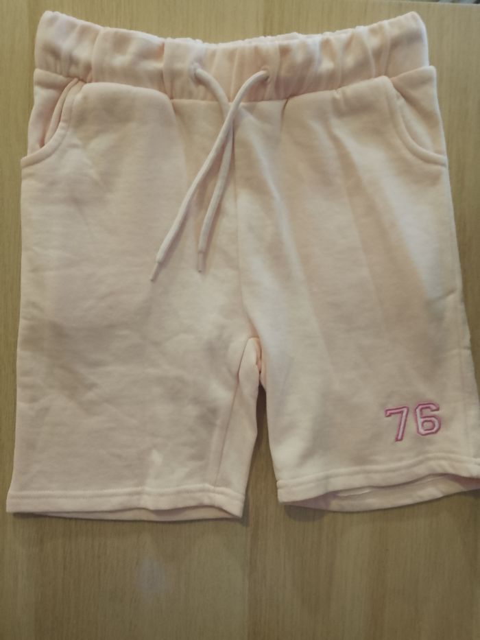 Ensemble tee-shirt et short rose Neuf - photo numéro 2