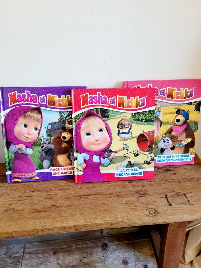 Lot de 3 livres Masha et Michka