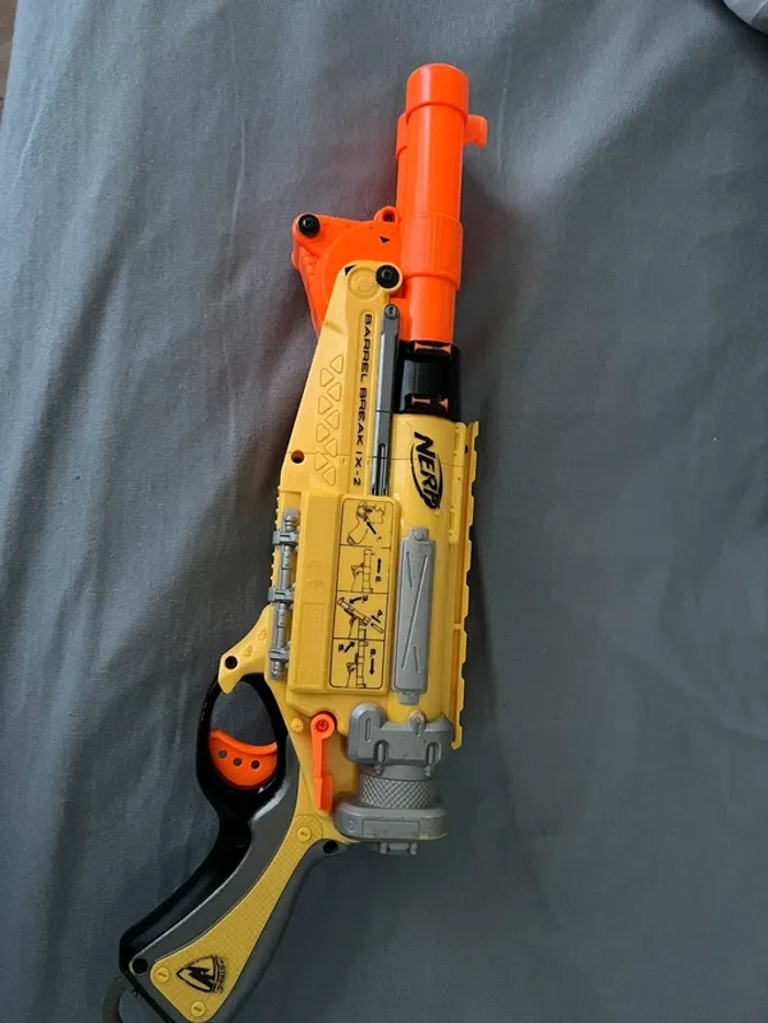 Pistolet nerf - photo numéro 3