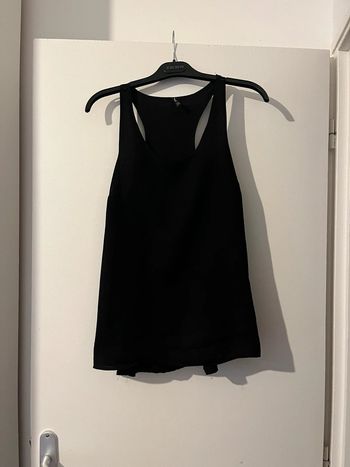 Top noir stradivarius