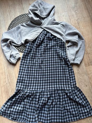 Robe carreau avec sweat court