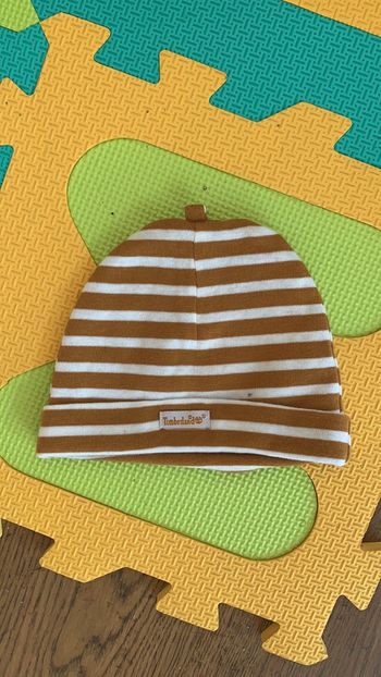 Bonnet Timberland marron et blanc